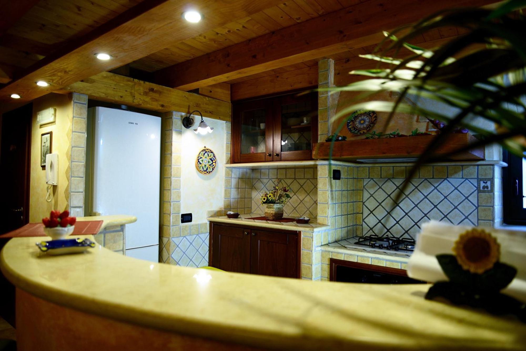 Alla Corte Dei Ventimiglia Montelepre エクステリア 写真