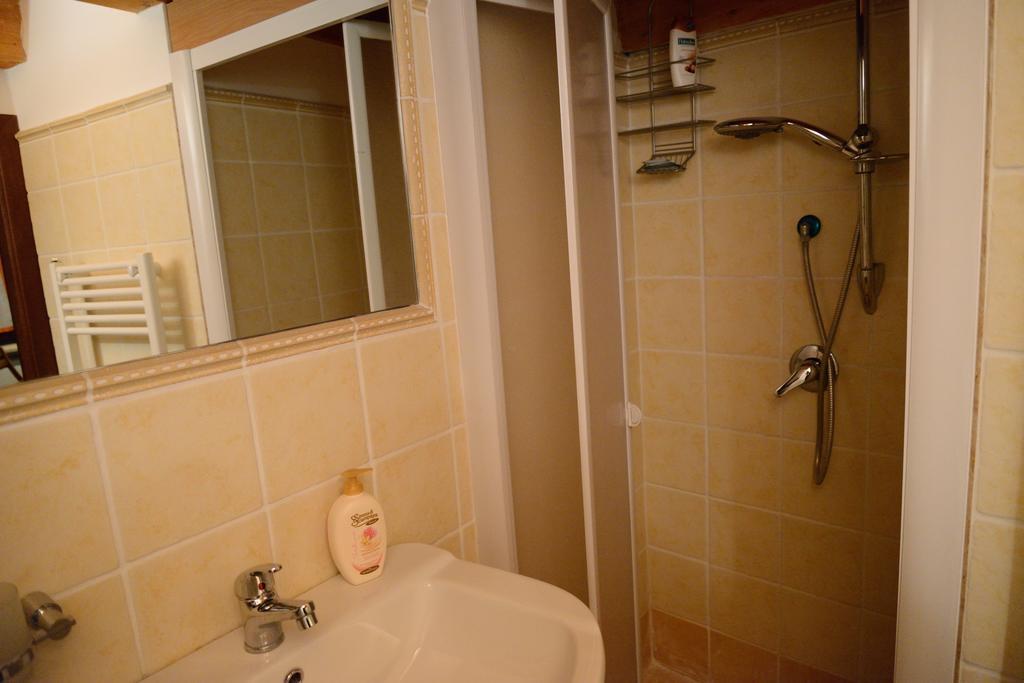 Alla Corte Dei Ventimiglia Montelepre エクステリア 写真