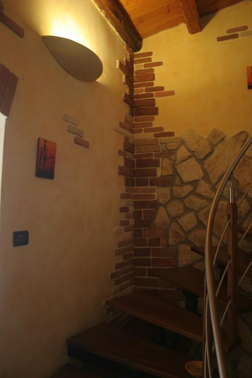 Alla Corte Dei Ventimiglia Montelepre エクステリア 写真